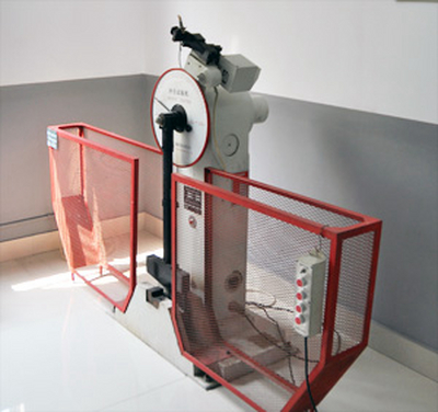 Impact testing machine